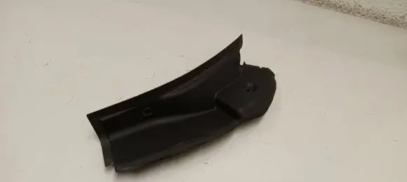 Mercedes-Benz GLE (W166 - C292) Rear/tail light trim molding A1666910000