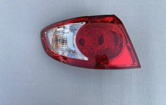 Hyundai Santa Fe Rear/tail lights 924012B000