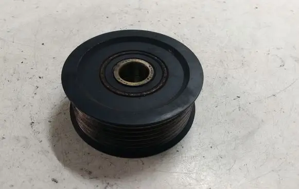 Toyota RAV 4 (XA30) Belt tensioner pulley 