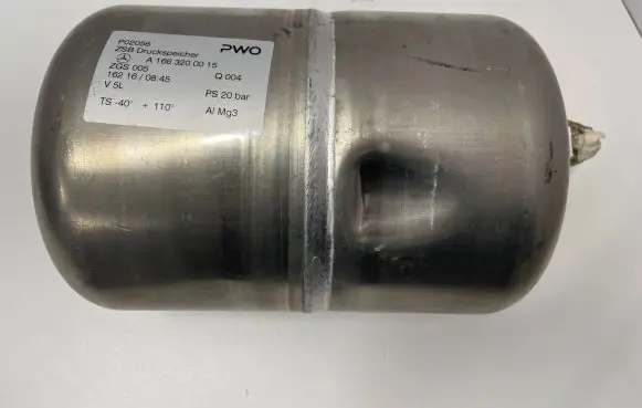 Mercedes-Benz GLE (W166 - C292) Air suspension tank/reservoir A1663200015