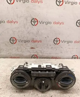 Peugeot 2008 I Climate control unit 96722483 E1063173A T1013332G