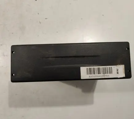 Renault Espace - Grand espace IV Radio/CD/DVD/GPS head unit 8200205833 RENRAT12052
