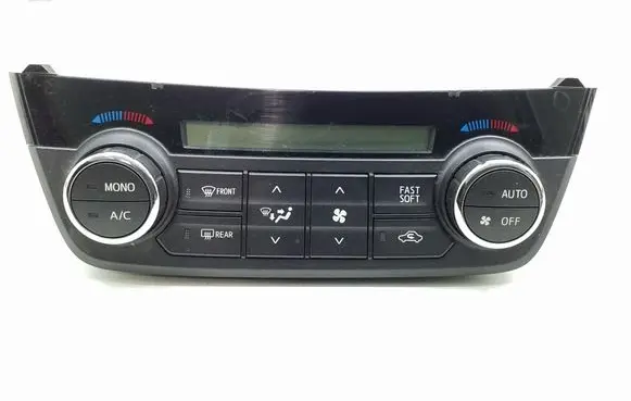 Toyota RAV 4 (XA40) Air conditioner control unit module 5590042440