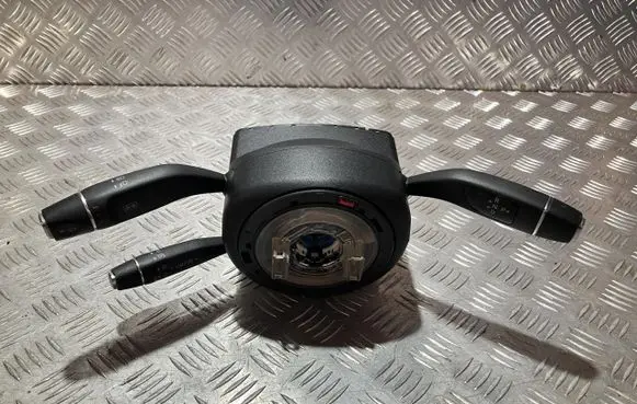 Mercedes-Benz C W205 Headlight wiper switch A2059007512