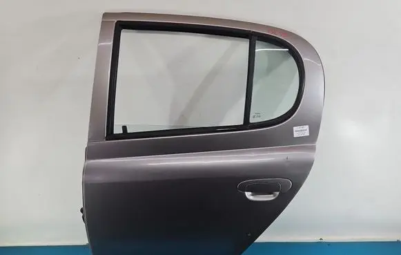 Toyota Yaris Rear door IMPRK1577827