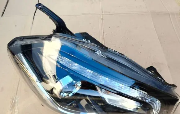 Suzuki SX4 S-Cross Headlight/headlamp 10018738 164RA1