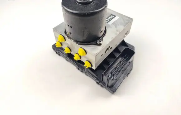 Mercedes-Benz C W203 ABS Pump A2035451632 10094715133 A0044310512