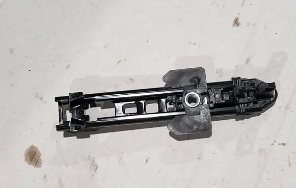 Audi A4 S4 B8 8K Seat belt height adjuster 8K0857833C