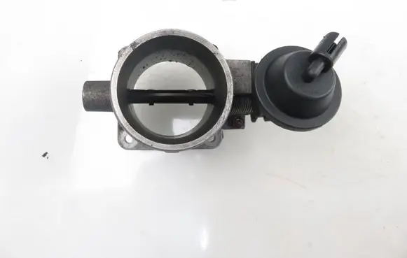 KIA Sorento Throttle body valve 3510027XXX