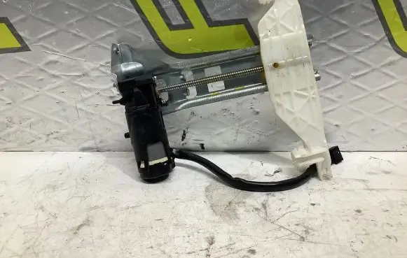 BMW 5 F10 F11 Seat adjustment motor 