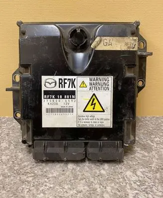 Mazda 6 Engine control unit/module RF7K18881N