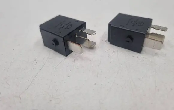 Mercedes-Benz ML W164 Other relay A0025421119 0025421119