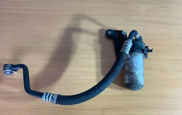 Audi A6 S6 C6 4F Air conditioning (A/C) air dryer 4F0820189H
