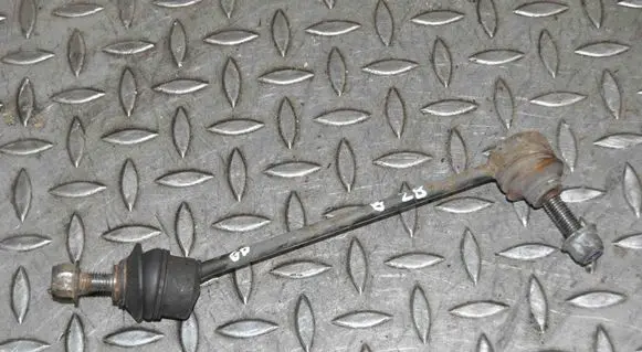 Jaguar F-Type Rear anti-roll bar/stabilizer link 