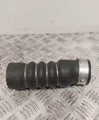 Volkswagen PASSAT B6 Air intake hose/pipe S20846A