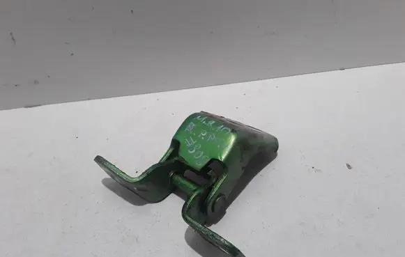 Mazda 2 Front door upper hinge