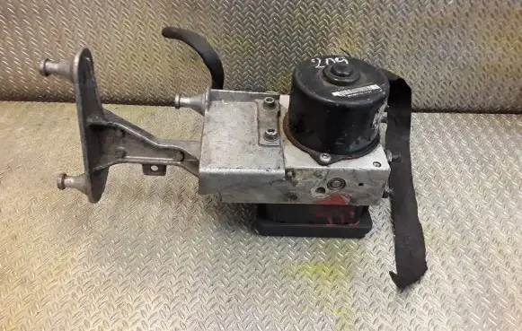 Mercedes-Benz CLK A209 C209 ABS Pump 0325459132