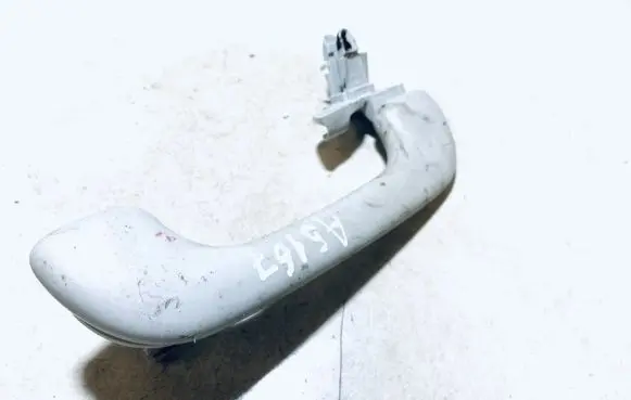 Nissan Qashqai Rear interior roof grab handle 8200003209