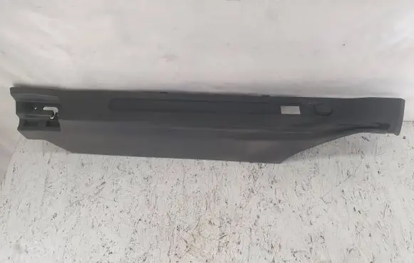 Opel Vectra C (D) pillar trim (bottom) 331883181 13174494 13174495