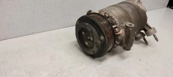 Ford Focus ST Air conditioning (A/C) compressor (pump) DV6119D629 19D786CB 09061412
