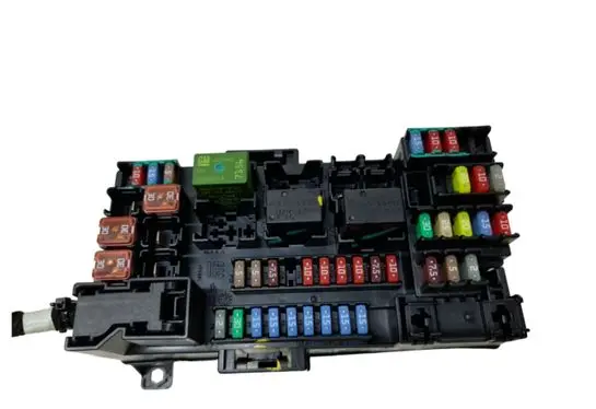 Opel Mokka Fuse module 130441445 21092612