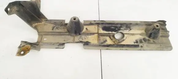 Engine splash shield/under tray