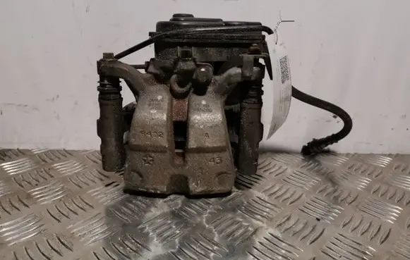 Jeep Cherokee Rear brake caliper 0395J8 18328601A