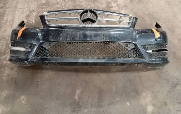 Mercedes-Benz C W204 Front bumper A2048807847