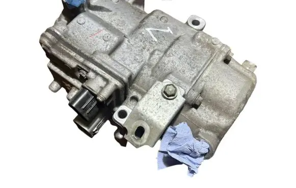 Lexus RX 450H Air conditioning (A/C) compressor (pump) 0422000464 ES27C