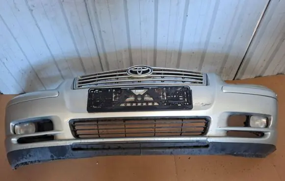 Toyota Avensis T250 Front bumper 5211905160
