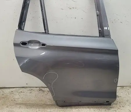 BMW X3 F25 Rear door