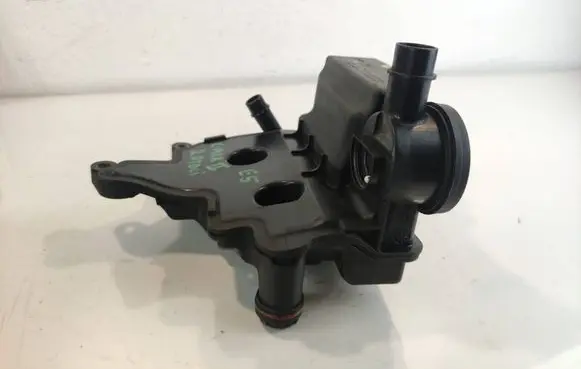 Ford C-MAX II Oil breather separator 9671271480CAREWA3