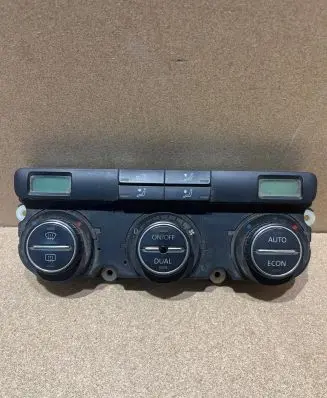 Volkswagen Touran I Climate control unit 74641470 01080652