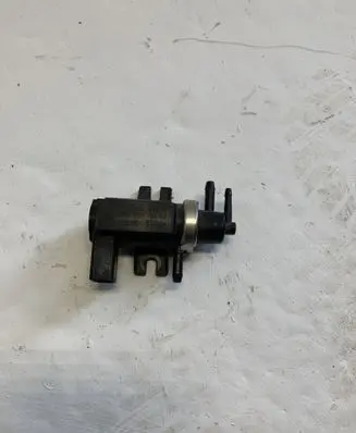Seat Alhambra (Mk1) Turbo solenoid valve 1J0906627