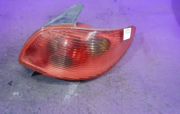 Peugeot 206 Rear/tail lights