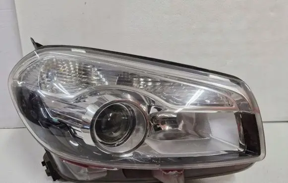 Nissan Qashqai Headlight/headlamp 26010BR01B