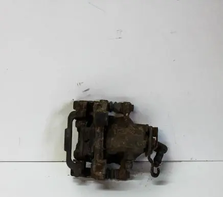 Skoda Superb B6 (3T) Rear brake caliper