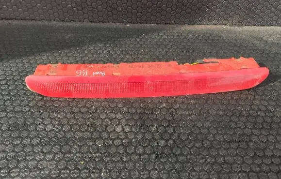 Volkswagen PASSAT B6 Third/center stoplight 27907001