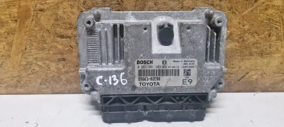 Toyota Auris 150 Engine control unit/module 8966102E90 0261201209