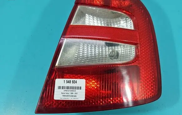Skoda Fabia Mk1 (6Y) Rear/tail lights 6Y6945096B IMPRK1548924