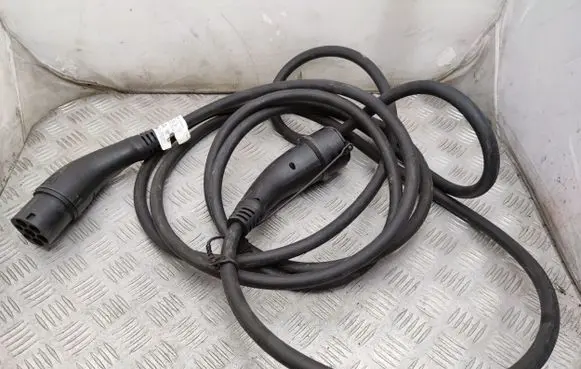 Audi Q4 e-tron Electric car charging cable 4N0971675C