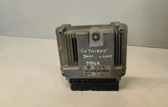 Volkswagen Touran I Engine control unit/module 03C906056F 0261S02003