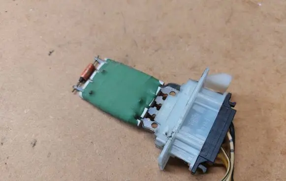 Citroen C1 Heater blower motor/fan resistor