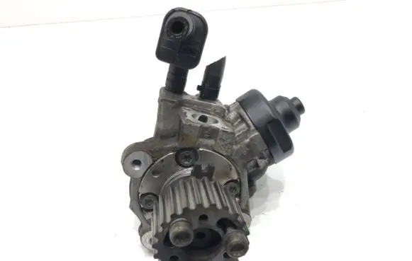 Volkswagen PASSAT B6 Fuel injection high pressure pump 03L130755