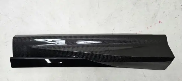 Aston Martin DBX Rear door trim (molding) PY8320955AA