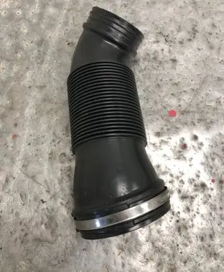 Volkswagen Golf VII Air intake hose/pipe 5Q0129684CBILI 5Q0129684C