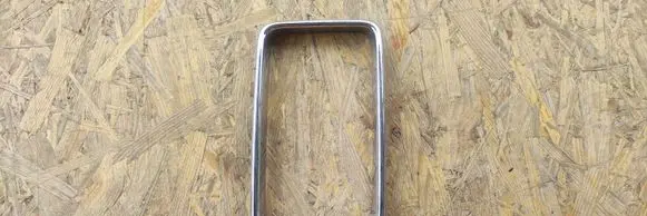 Jeep Grand Cherokee Front bumper upper radiator grill 68143133 2986088