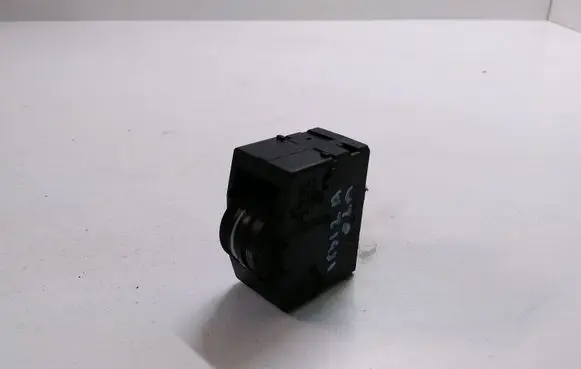 Seat Ibiza II (6k) Headlight level height control switch 6K0919094