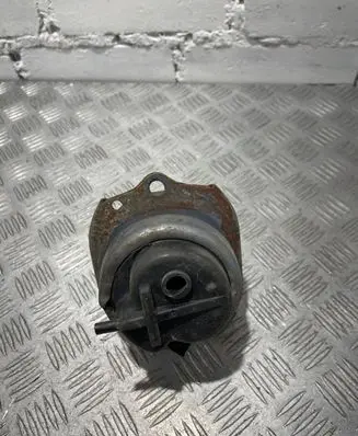 BMW X5 E70 Engine mount bracket 160042
