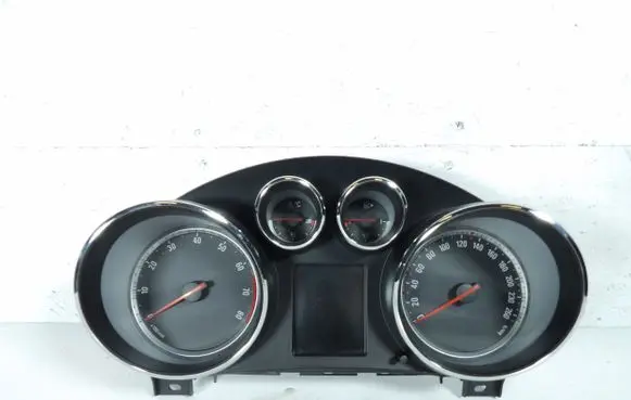Opel Insignia A Speedometer (instrument cluster) 12843890